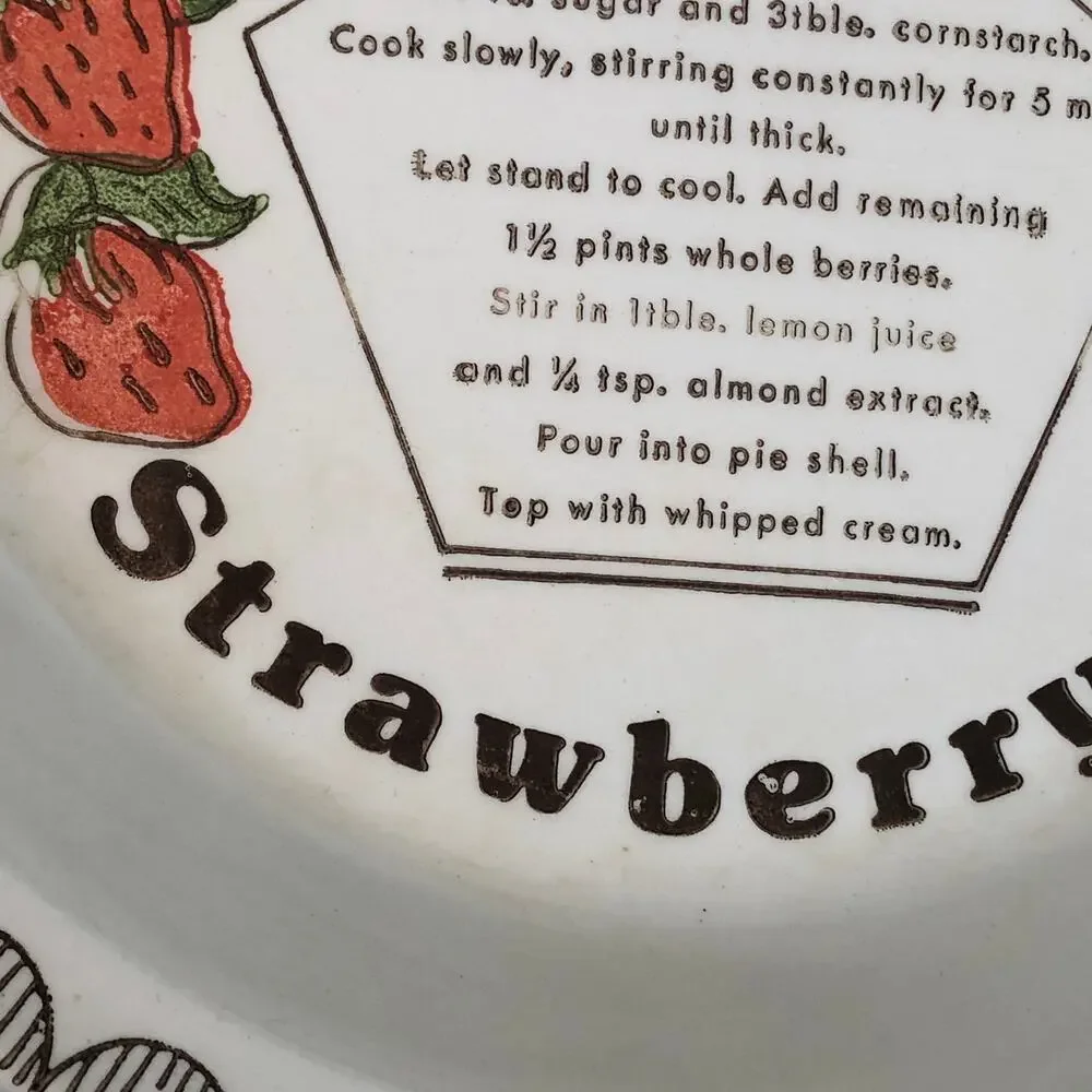 Vintage White Strawberry Pie Graphic & Recipe Baker Pie Dish